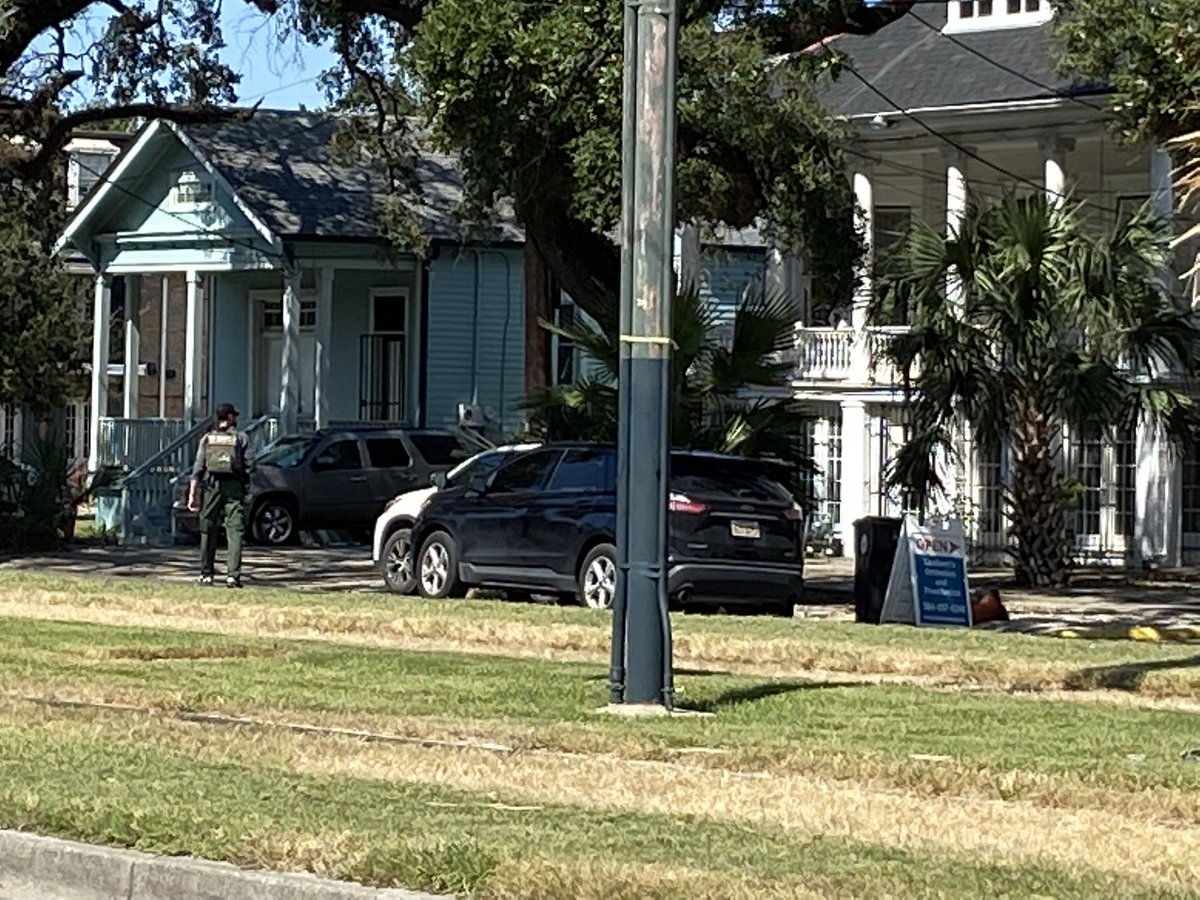 Major situation happening on Canal St near Warren Easton.   SWAT, NOPD, FBI, US Marshals. Also see helicopters and drones. Traffic being diverted from the area. The school has confirmed to me they are on lockdown until the situation is resolved. Students are safe  