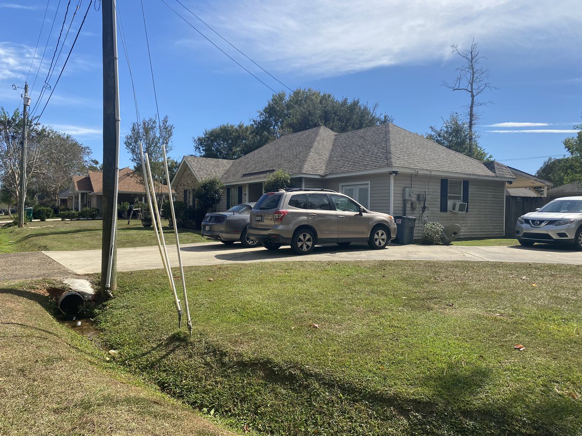 Investigators just left the scene after responding to this morning's murder suicide in Mandeville