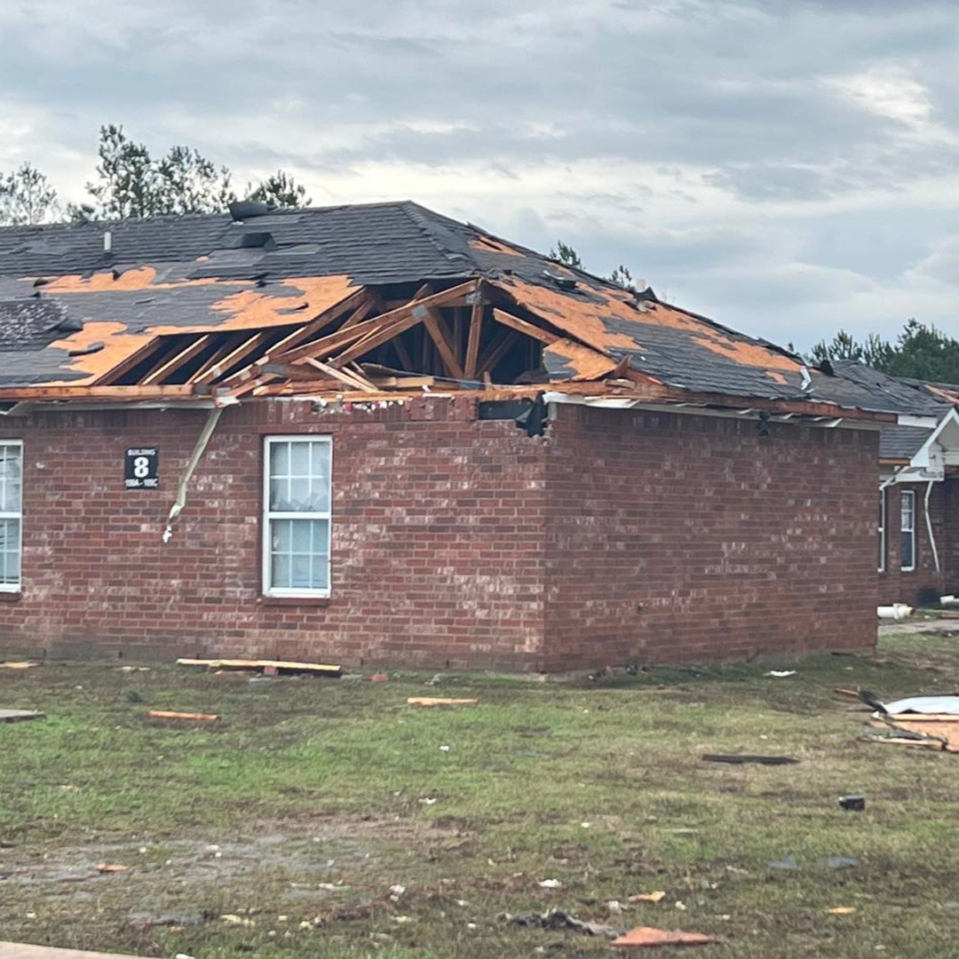 Camera Images: Tornado damage captured in New Iberia 