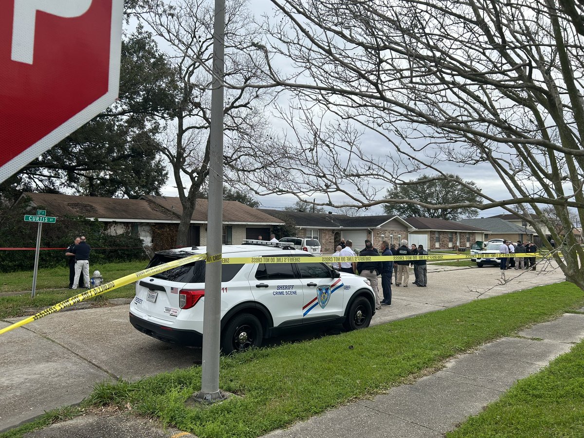 JPSO currently working on a shooting investigation involving multiple victims on the 1100 block of Curtis Street in Harvey 